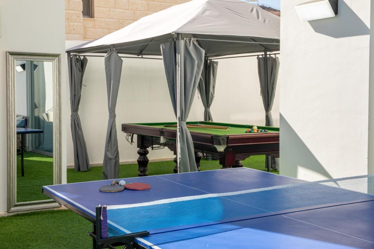 Tlv Villa *